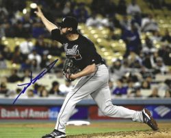 Autographed JASON GRILLI 8X10 Atlanta Braves Photo