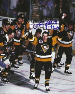 Autographed GORDIE ROBERTS "91, 92 Cups" 8x10 Pittsburgh Penguins Photo