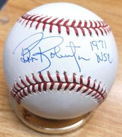 Autographed BOB ROBERTSON "1971 WSC"  Official National League Baseball