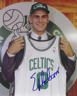 Autographed ERIC MONTROSS 8x10 Boston Celtics Photo