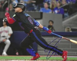 AUTOGRAPHED JONATAN CLASE 8X10 Toronto Blue Jays photo