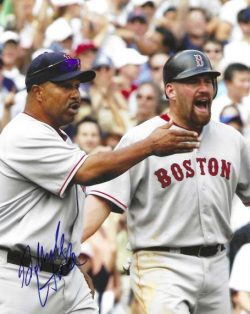 AUTOGRAPHED DEMARLO HALE 8X10 Boston Red Sox photo