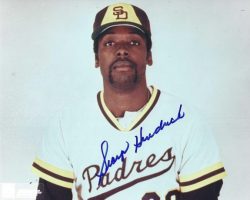 AUTOGRAPHED GEORGE HENDRICK 8x10 San Diego Padres Photo
