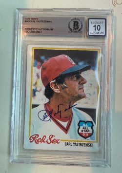 Signed 1978 Topps Carl Yastrzemski Boston Red Sox card #40  Beckett Slabbed -10