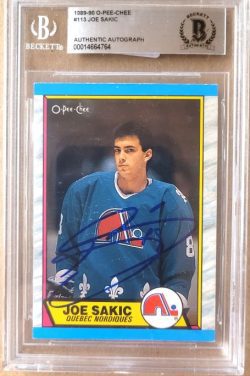 Autographed JOE SAKIC Quebec Nordiques 1989-90 O-Pee-Chee card #139 Beckett Slabbed