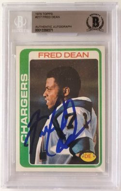 Autographed FRED DEAN San Diego Chargers 1978 Topps Card #217 Beckett Slabbed