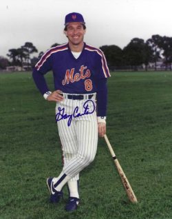 Autographed GARY CARTER New York Mets 8x10 photo