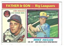 Autographed MIKE HEGAN Milwaukee Brewers 1976 Topps Card