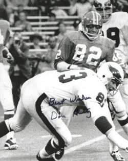 Autographed DON HULTZ 8X10 Philadelphia Eagles Photo