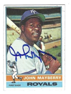 Autographed JOHN MAYBERRY Kansas City Royals 1976 Topps Card