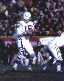 Autographed EARL MORRALL 8X10 Baltimore Colts photo
