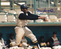 Autographed MANNY SANGUILLEN 8X10 Pittsburgh Pirates Photo