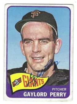 Autographed GAYLORD PERRY San Francisco Giants 1965 Topps Card