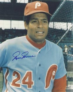 Autographed BYRON BROWNE Philadelphia Phillies 8x10 Photo