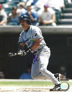 AUTOGRAPHED VINNY CASTILLA 8x10 Tampa Bay Rays Photo