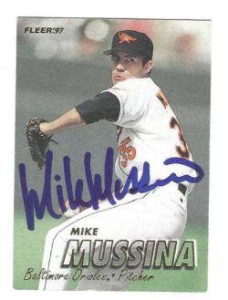 Autographed MIKE MUSSINA Baltimore Orioles 1997 Fleer Card