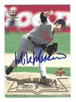 Autographed MIKE MUSSINA Baltimore Orioles 1998 Pacific Crown Card