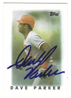 Autographed DAVE PARKER Cincinnati Reds 1986 Topps Mini Card