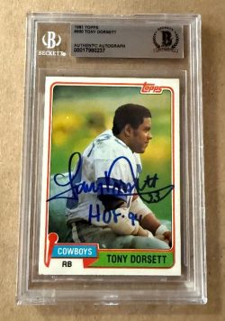 Autographed TONY DORSETT Dallas Cowboys 1981 Topps Card #500 Beckett Slabbed