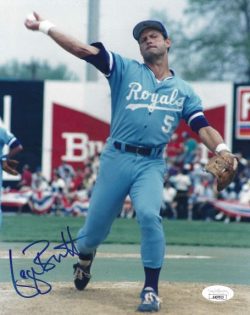 AUTOGRAPHED GEORGE BRETT 8x10 Kansas City Royals Photo JSA