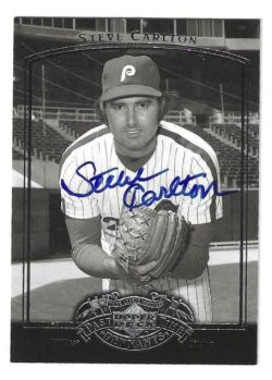 Autographed STEVE CARLTON Philadelphia Phillies 2005 Upper Deck Past Time Pennants Card