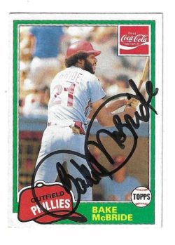 Autographed BAKE MCBRIDE Philadelphia Phillies 1981 Topps Coca Cola Card