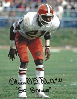 Autographed OLIVER DAVIS 8X10 Cleveland Browns Photo
