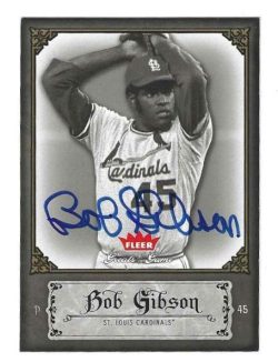 Autographed BOB GIBSON St. Louis Cardinals 2006 Fleer Greats of the Game Card