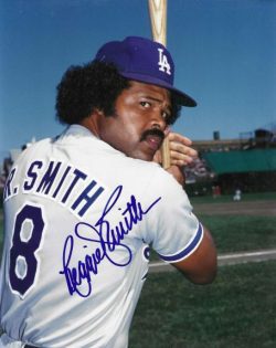 AUTOGRAPHED REGGIE SMITH 8x10 Los Angeles Dodgers Photo