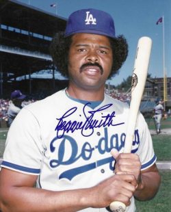 AUTOGRAPHED REGGIE SMITH 8x10 Los Angeles Dodgers Photo