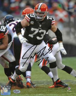 Autographed JOE THOMAS 8X10 Cleveland Browns Photo