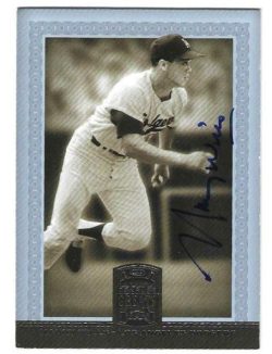 Autographed MAURY WILLS Los Angeles Dodgers 2005 Donruss Greats Card