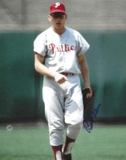 AUTOGRAPHED  BOBBY WINE 8x10 Philadelphia Phillies Photo