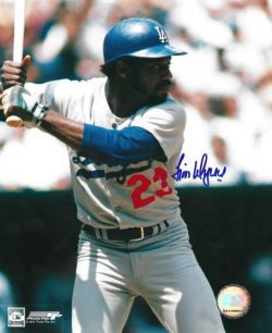 AUTOGRAPHED JIM WYNN 8x10 Los Angeles Dodgers photo