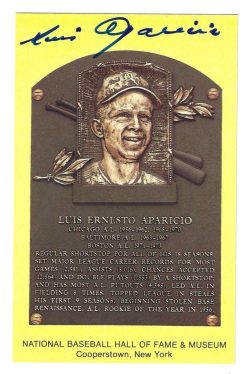 Autographed LUIS APARICIO Hall of Fame Gold Plaque Postcard