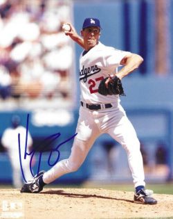 AUTOGRAPHED KEVIN BROWN 8x10 Los Angeles Dodgers Photo