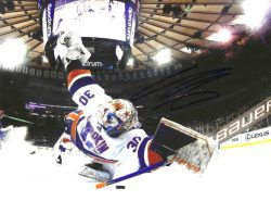 Autographed ILYA SOROKIN 8x10 New York Islanders Photo