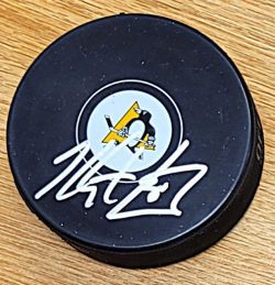 Autographed KRIS LETANG Pittsburgh Penguins Hockey Puck