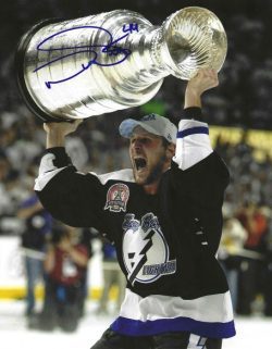 Autographed NOLAN PRATT 8X10 Tampa Bay Lightning photo