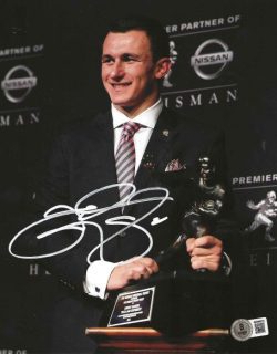 Autographed Johnny Manziel 8X10 Texas A&M Photo Beckett