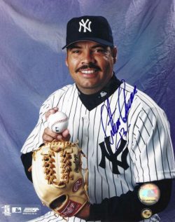 AUTOGRAPHED ANTONIO OSUNA 8x10 New York Yankees Photo