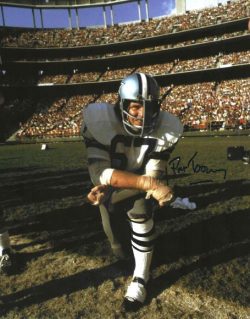 Autographed PAT TOOMAY 8x10 Dallas Cowboys Photo