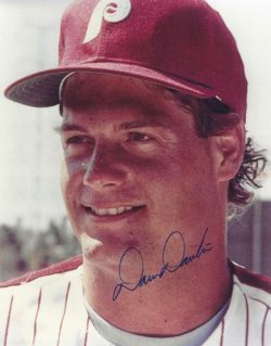 AUTOGRAPHED 8x10 Darren Daulton Philadelphia Phillies Photo