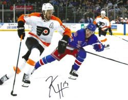 Autographed KEVIN HAYES 8X10 Philadelphia Flyers Photo