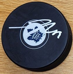 Autographed NICHOLAS ROBERTSON Toronto Maple Leafs Hockey Puck