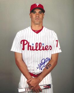 AUTOGRAPHED MIGUEL GONZALEZ 8X10 Philadelphia Phillies Photo