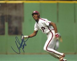 AUTOGRAPHED JUAN SAMUEL 8x10 Philadelphia Phillies Photo
