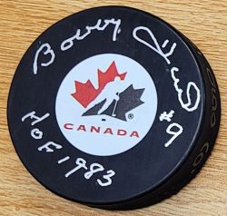 AUTOGRAPHED BOBBY HULL HOF 1983 Team Canada Hockey Puck