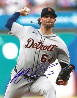 AUTOGRAPHED KYLE FINNEGAN 8x10 Detroit Tigers Photo