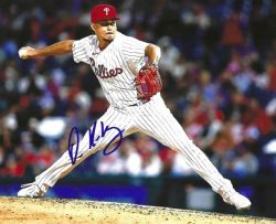 AUTOGRAPHED ORION KERKERING 8X10 Philadelphia Phillies Photo
